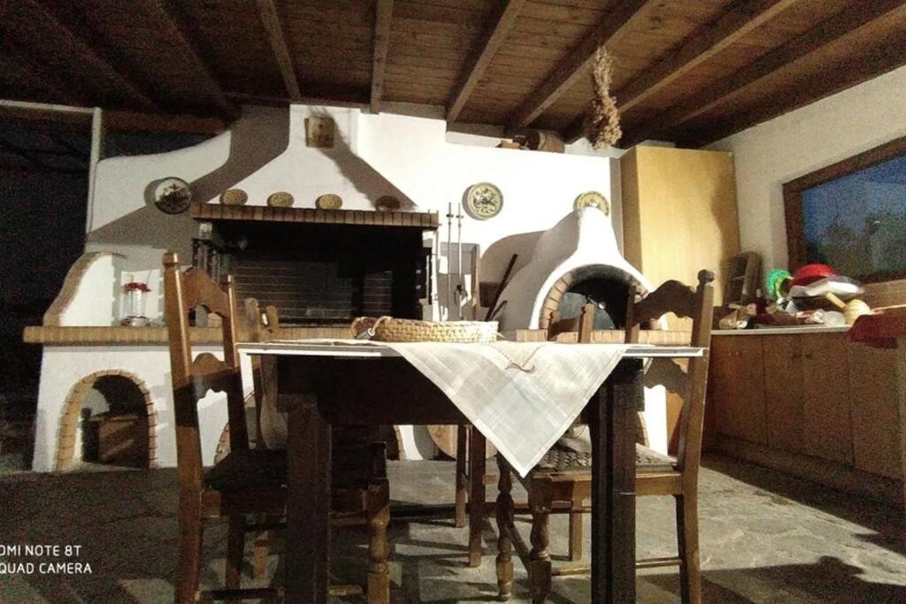 Αρχοντικο Στουσ Προποδεσ Του Ορουσ Διρφυσ Villa Loutsa  Exterior photo